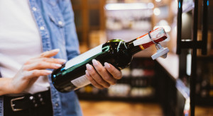 Sieci handlowe na celowniku. "Wszystkie napoje alkoholowe w wydzielonych stoiskach"