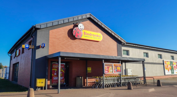 Analityk o przejęciu Carrefoura przez właściciela Biedronki. "Jest pole, ale i bariery"