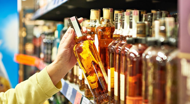 Ceny alkoholu i słodkich napojów mocno w górę? Projektu właśnie trafił do konsultacji