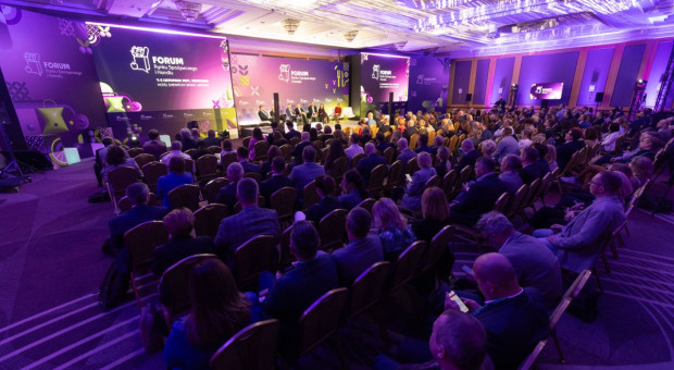 Inteligentna fabryka na trudne czasy. Ważna debata podczas FRSiH 2025