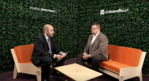 Spadki cen nawet o 50 proc. Polmlek: "Część produktów sprzedajemy ze stratą"