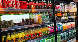 30-krotny wzrost w miesiąc i pełniejsze półki. Kaucja nabiera tempa