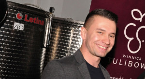 Od eksperymentu do produktu premium. Jak rynek przyjął jagodowe wino? (WYWIAD)