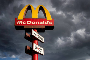 Szef McDonald’s widzi problem z klientami. Zestawy idą w odstawkę