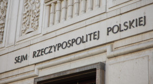 Koniec reklam i promocji na piwo? W Sejmie spór o alkohol