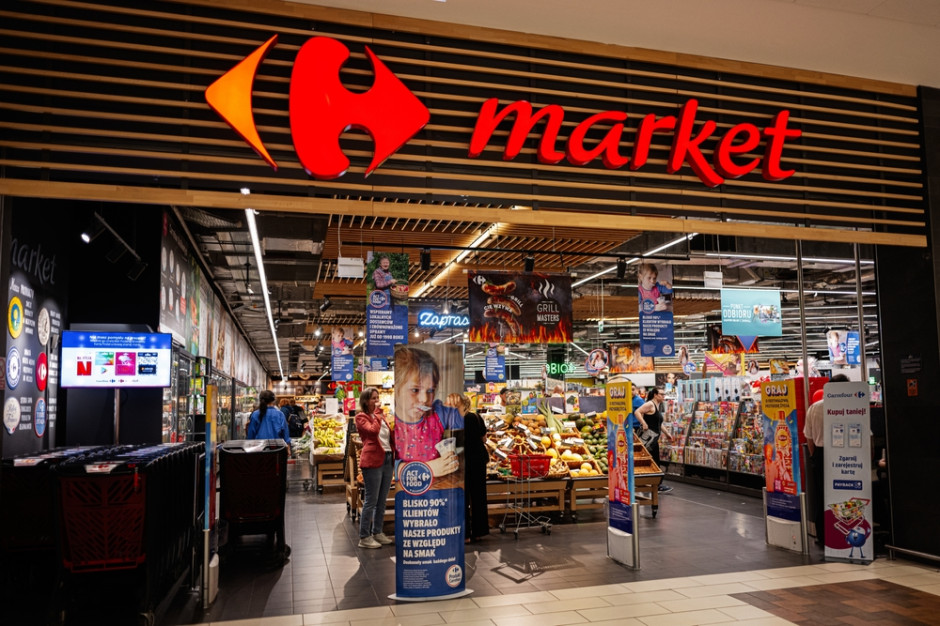 Carrefour stawia na „sumę korzyści”. Tak chce przyciągnąć klientów do sklepów