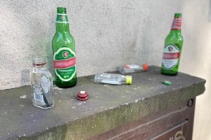 Pół miliarda małpek rocznie. Handel nie chce kaucji na szkło