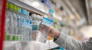 Producent Cisowianki pozywa państwo. Dlaczego woda ma 23 proc. VAT