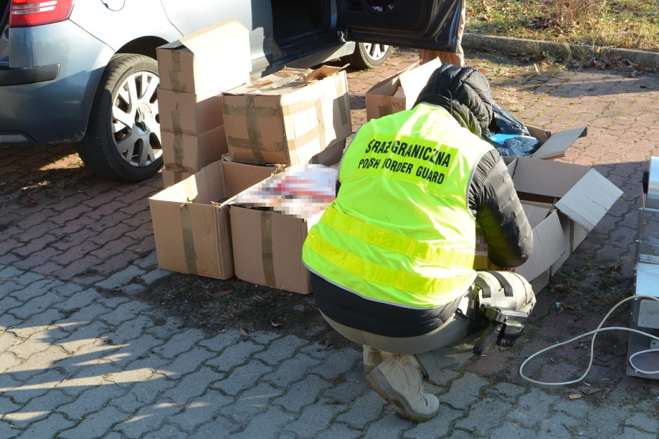 4 mln paczek papierosów i 140 ton tytoniu. Grupa przestępcza rozbita