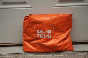 Cła podnoszą ceny zakupów z Chin. Klienci Temu, Shein i AliExpress już to odczuwają