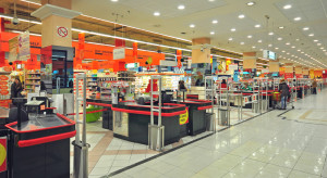 Powrót dawnych sklepów Real do Auchan. Wielki plan wciąż bez finału