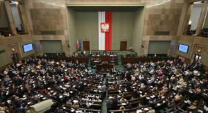 Sejm wstrzymuje prace nad zakazem greenwashingu. Projekt UOKiK wróci we wrześniu