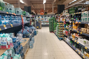 Zakaz reklam alkoholu coraz bliżej. Komisja przyjęła projekt