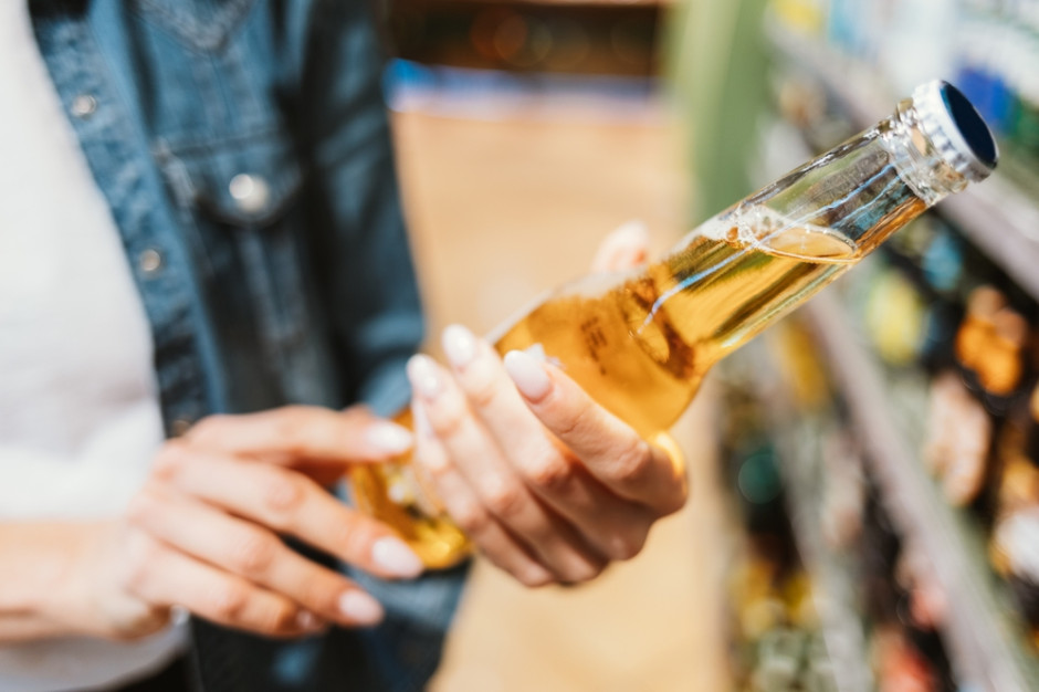 Do 1 mln zł kary za złamanie tych zasad. Branża alkoholi alarmuje po decyzji komisji
