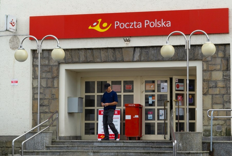 Z początkiem marca w Poczcie Polskiej przestał obowiązywać Zakładowy Układ Zbiorowy Pracy (ZUZP). Fot. Dariana Loverbird / Shutterstock