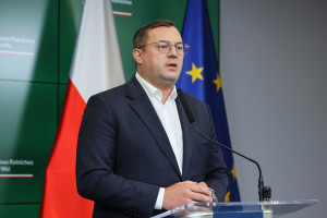 "Decyzja przy półce ma znaczenie". Minister zachęca do kupownia polskiej żywności