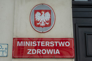 0,25 proc. od sprzedaży alkoholu i papierosów. Rząd szykuje nową daninę