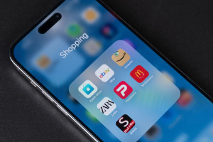 Gigant e-commerce chciał odciąć się od Chin. Przed debiutem musiał zmienić strategię