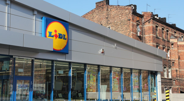 Lidl wyprzedza zmiany w systemie kaucyjnym. Od października nowa zasada
