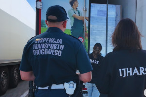 Transport z Argentyny zatrzymany. Blisko 2 tony koncentratu nie trafią do sprzedaży