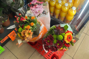 Weszła do Biedronki i zobaczyła "bukiet premium". Zaczęła liczyć