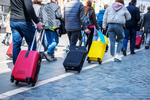 Polacy nie chcą większej imigracji zarobkowej. Nowy sondaż IBRiS